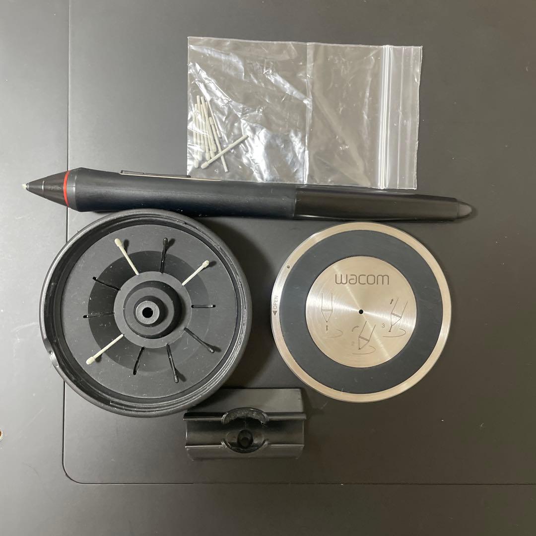 Wacom cintiq pro 24 ペンモデル DTK-2420