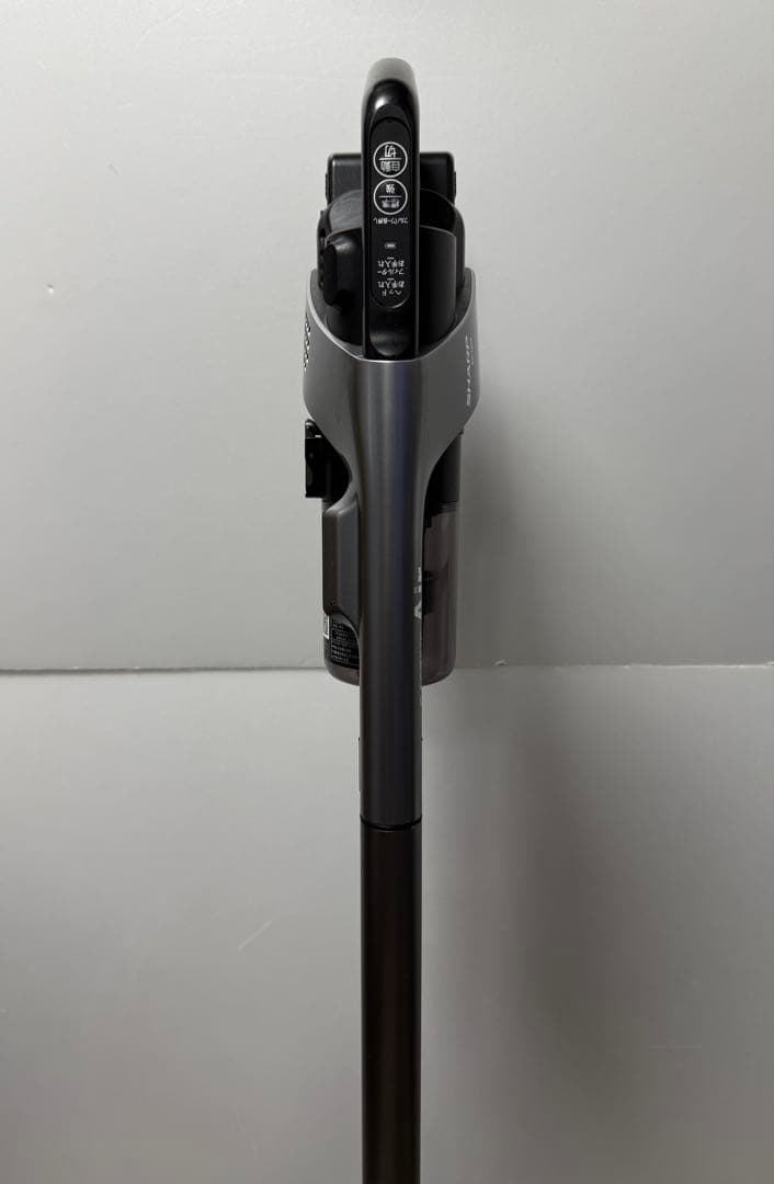 シャープ◇コードレススティッククリーナー EC-HR8-B