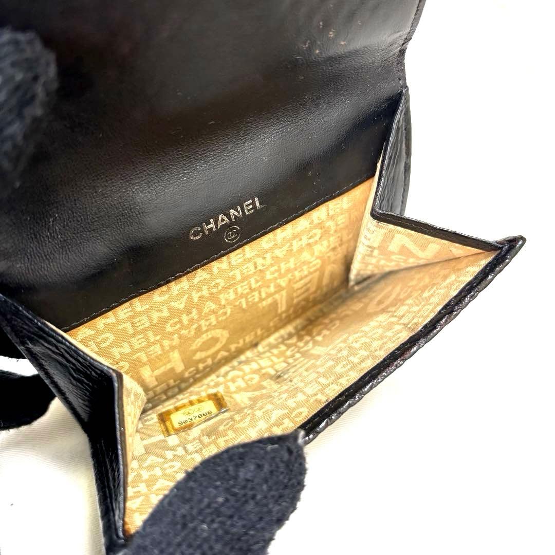 ✨CHANEL✨ガード付✨シャネル◆ブラック◆フルレザー◆折り財布◆シリアル有