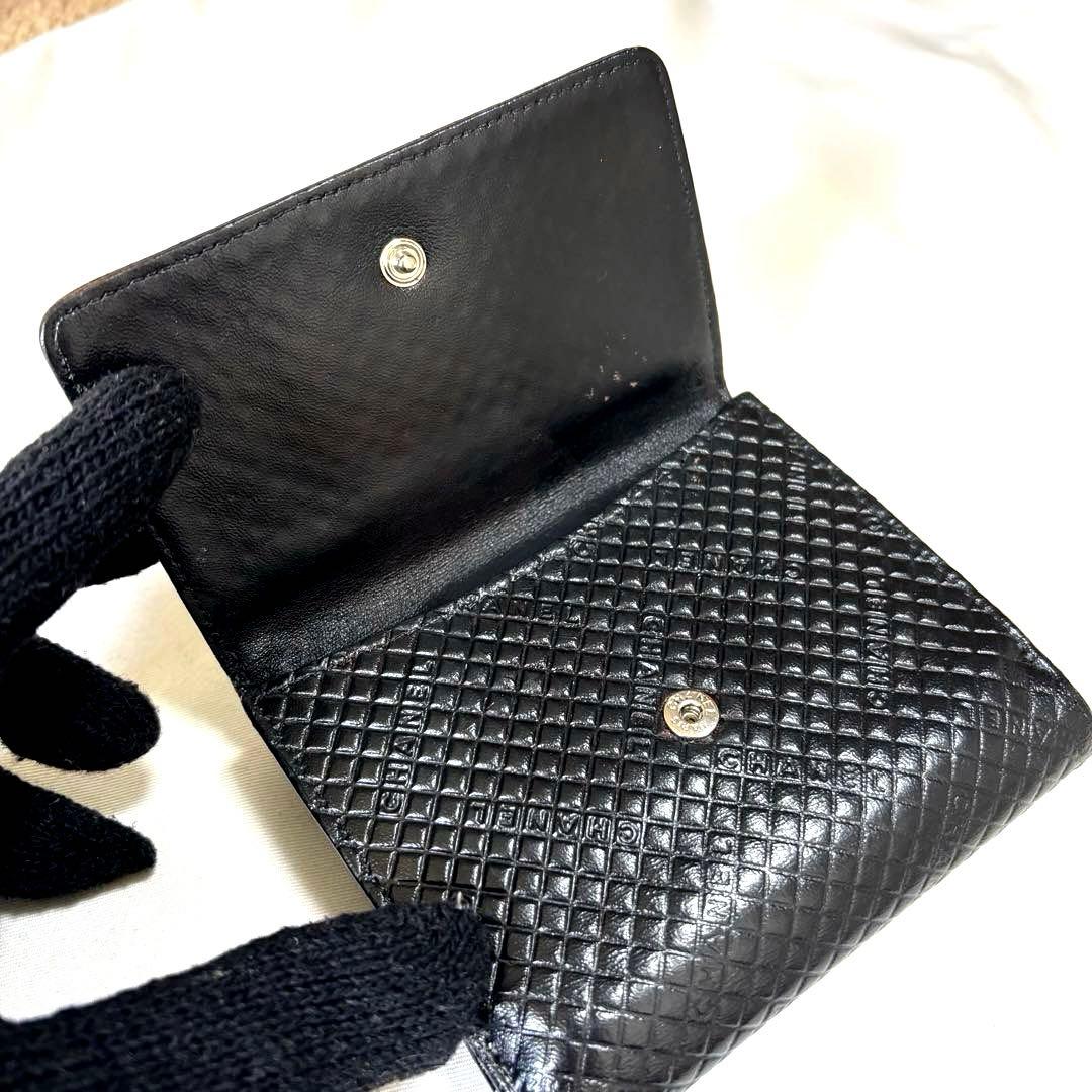 ✨CHANEL✨ガード付✨シャネル◆ブラック◆フルレザー◆折り財布◆シリアル有