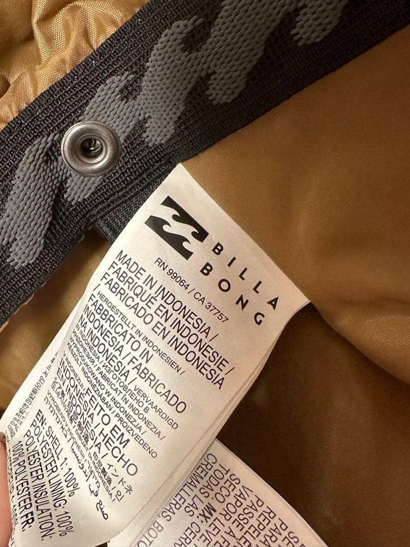 ボードウエア　上下セット　BILLABONG