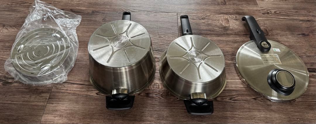 H*o様 フィスラー 圧力鍋 2.5L + 4.5L セット ビタビットプレミア