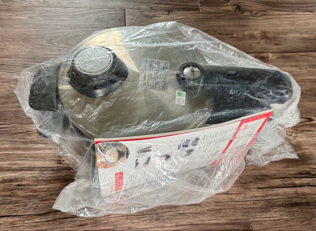 H*o様 フィスラー 圧力鍋 2.5L + 4.5L セット ビタビットプレミア