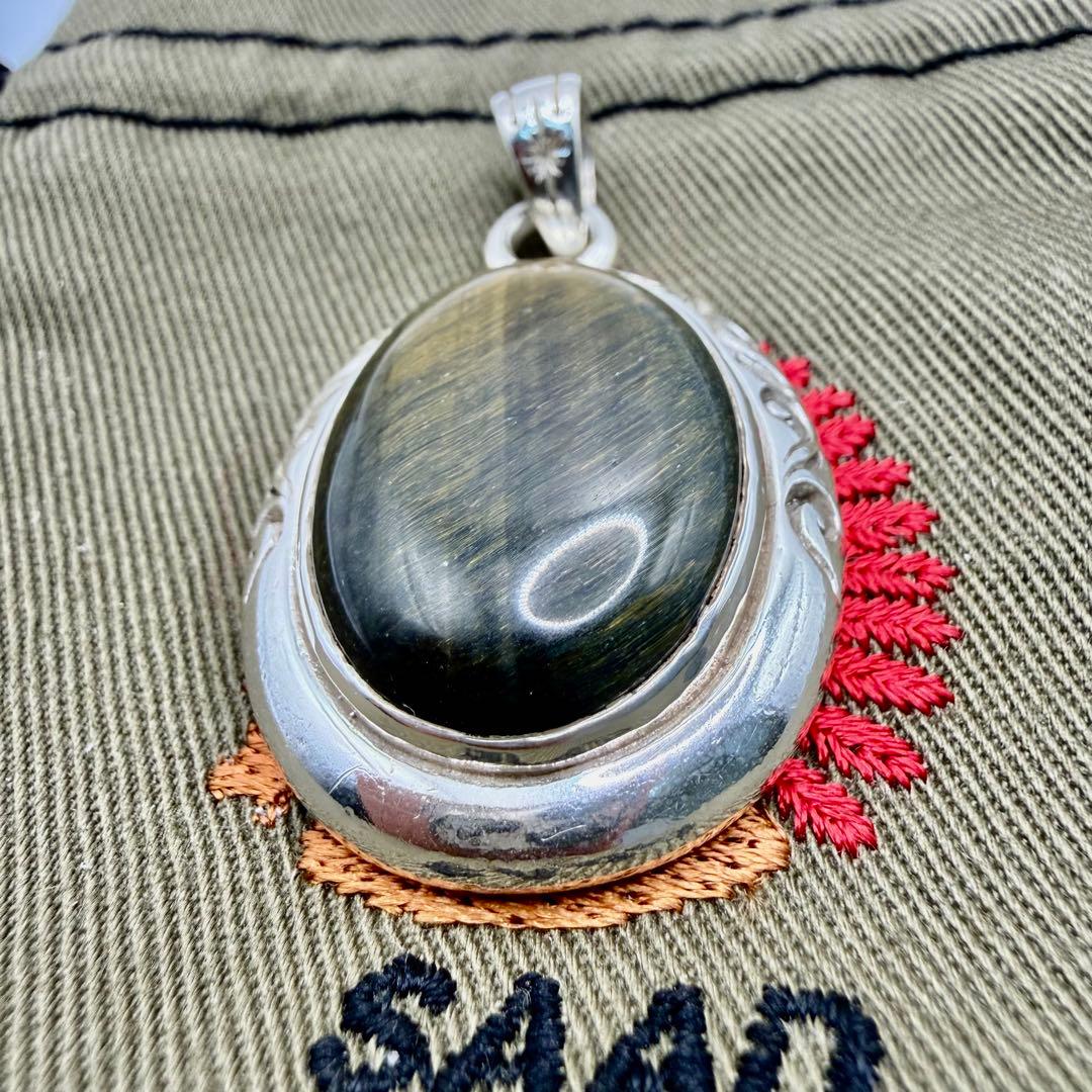 SAAD ホークアイ付きシルバートップ　シルバー925