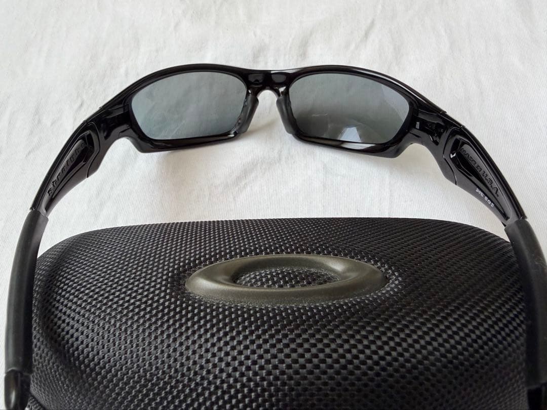 【超貴重限定品】ほぼ未使用　Oakleyオークリー