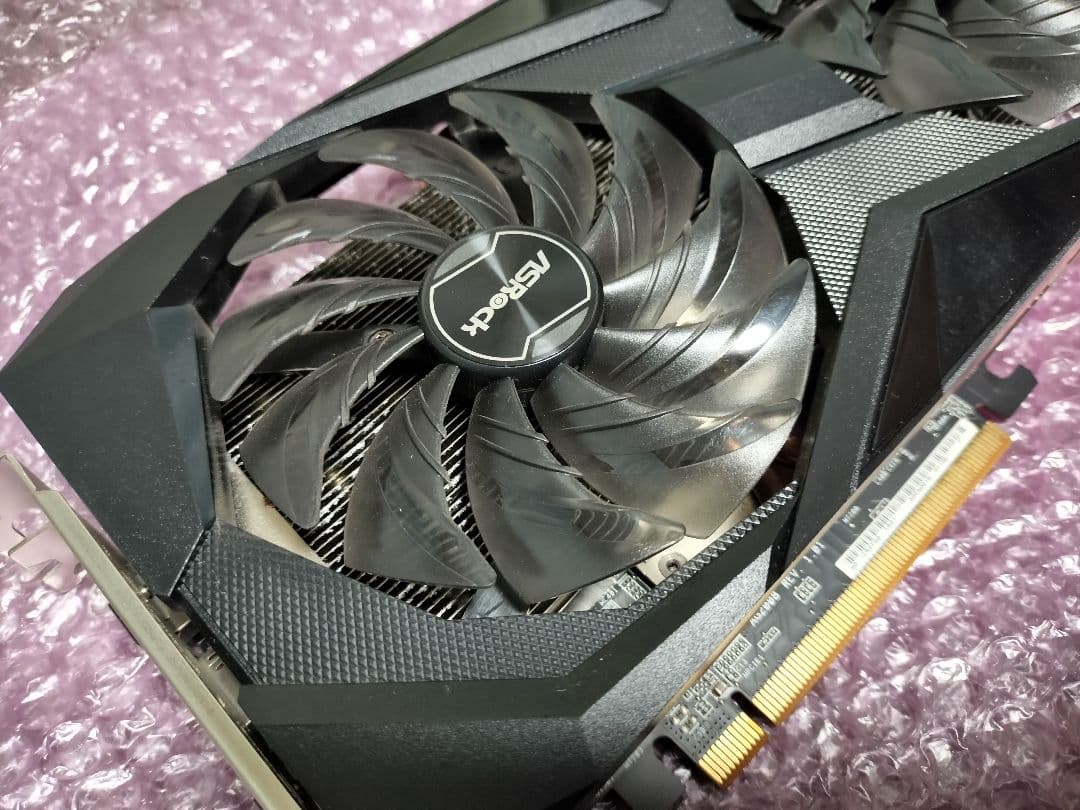 宮*一様 ASRock RX6600XT 起動確認済