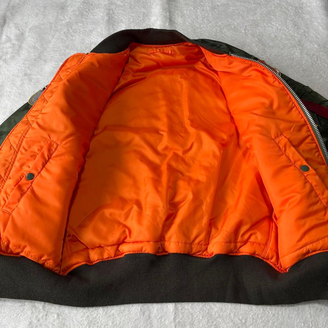美品 ALPHA INDUSTRIES ワッペン MA-1 カーキ リバーシブル
