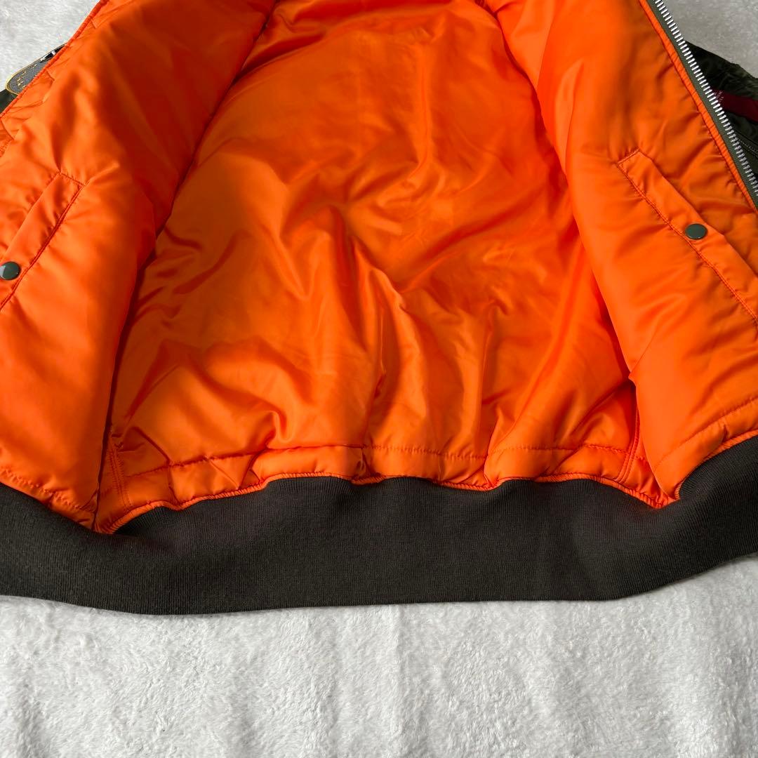 美品 ALPHA INDUSTRIES ワッペン MA-1 カーキ リバーシブル