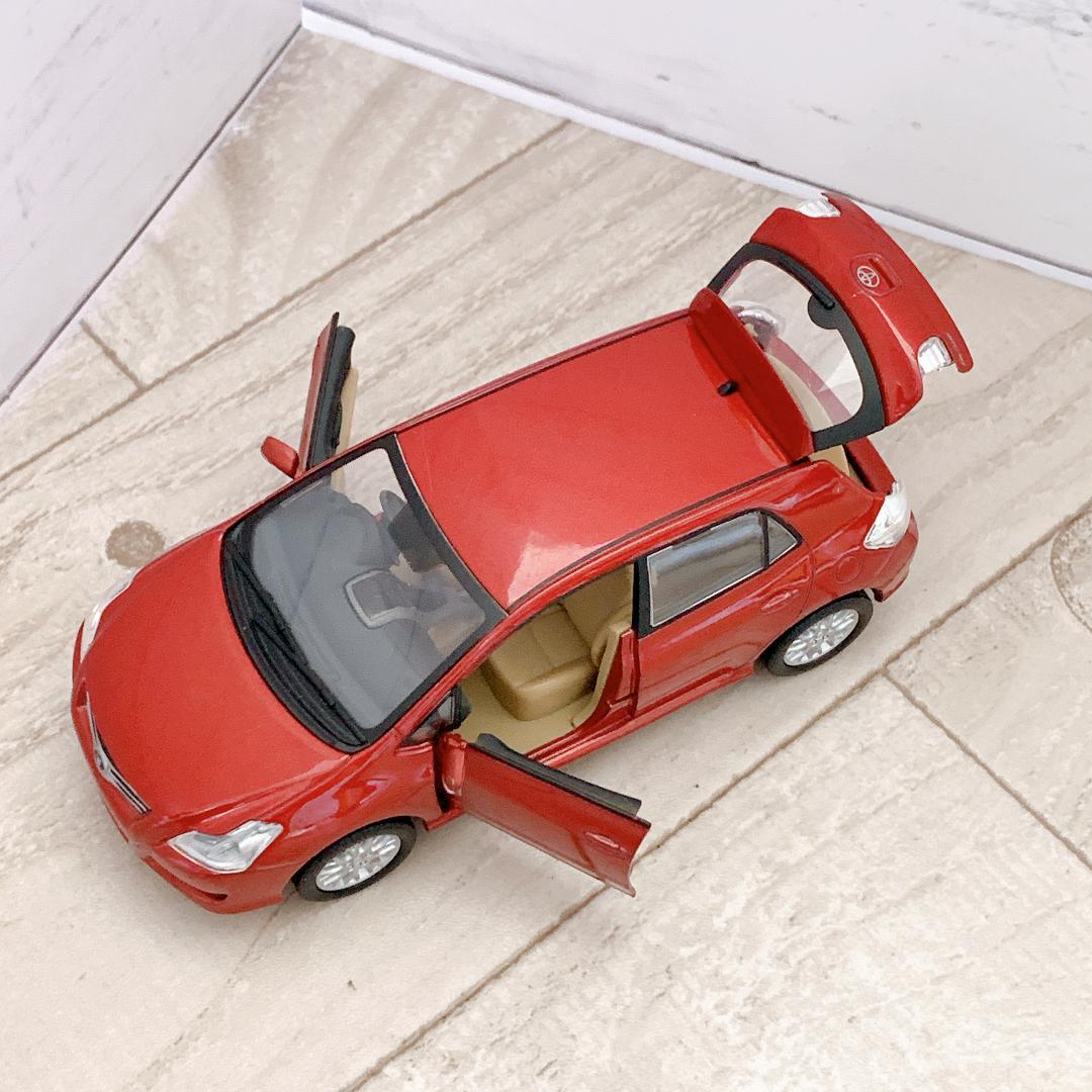 トヨタ カラーサンプル ミニカー ブレイド　1/30　BLADE　赤　レッド