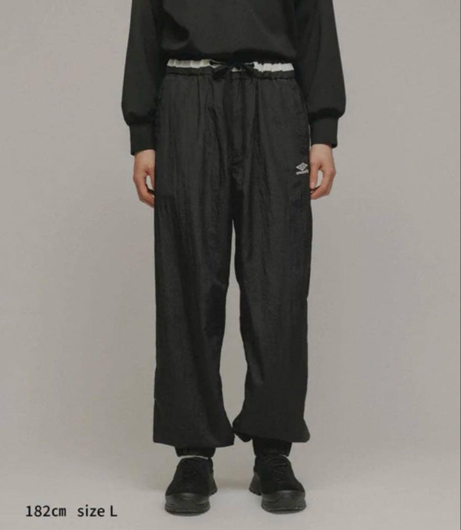 アンブロ ベルパー ムウトアール ナイロン トラックパンツ 黒 24SS 別注