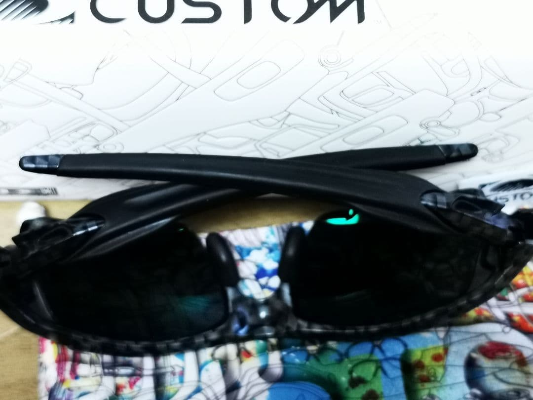 Oakley flak2.0カスタム サングラス　カーボン柄　度付き