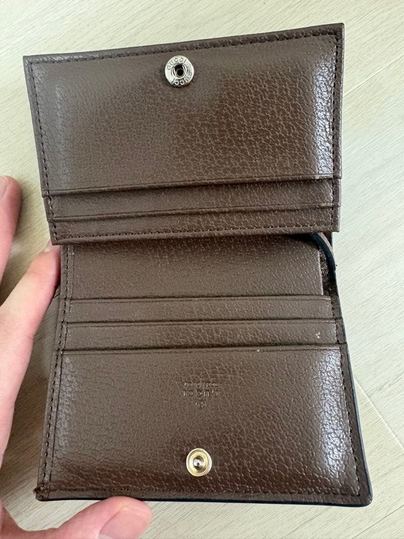 Gucci 二つ折り財布 ブラウン