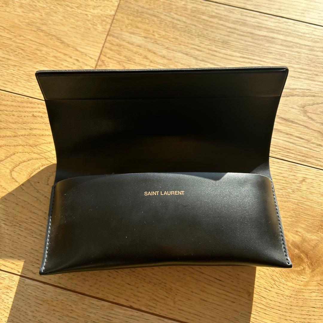 SAINT LAURENT サングラス(フレーム変形品)