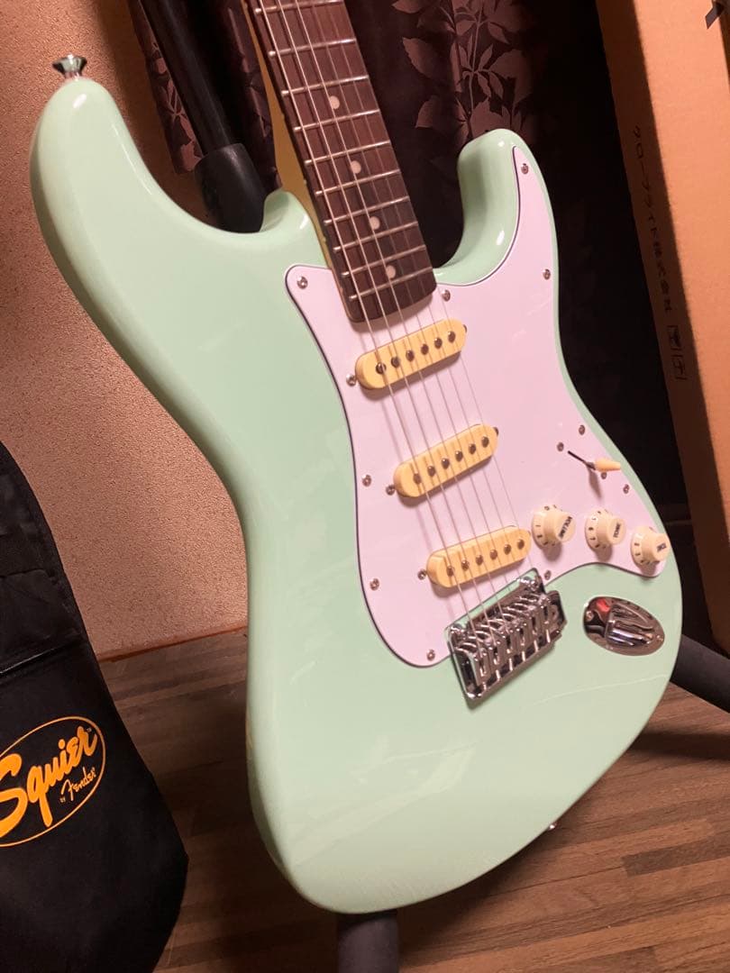 SQUIER FSR Affinity Stratocaster 限定カラー