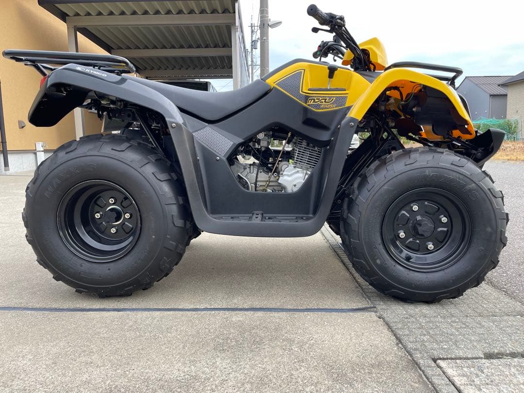 KYMCO 四輪バギー　MXU250X