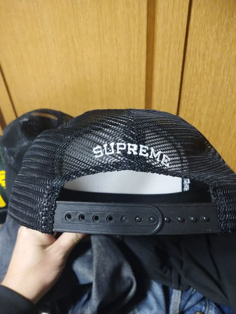 SUPREME NUMBER (N)INEメッシュキャップ