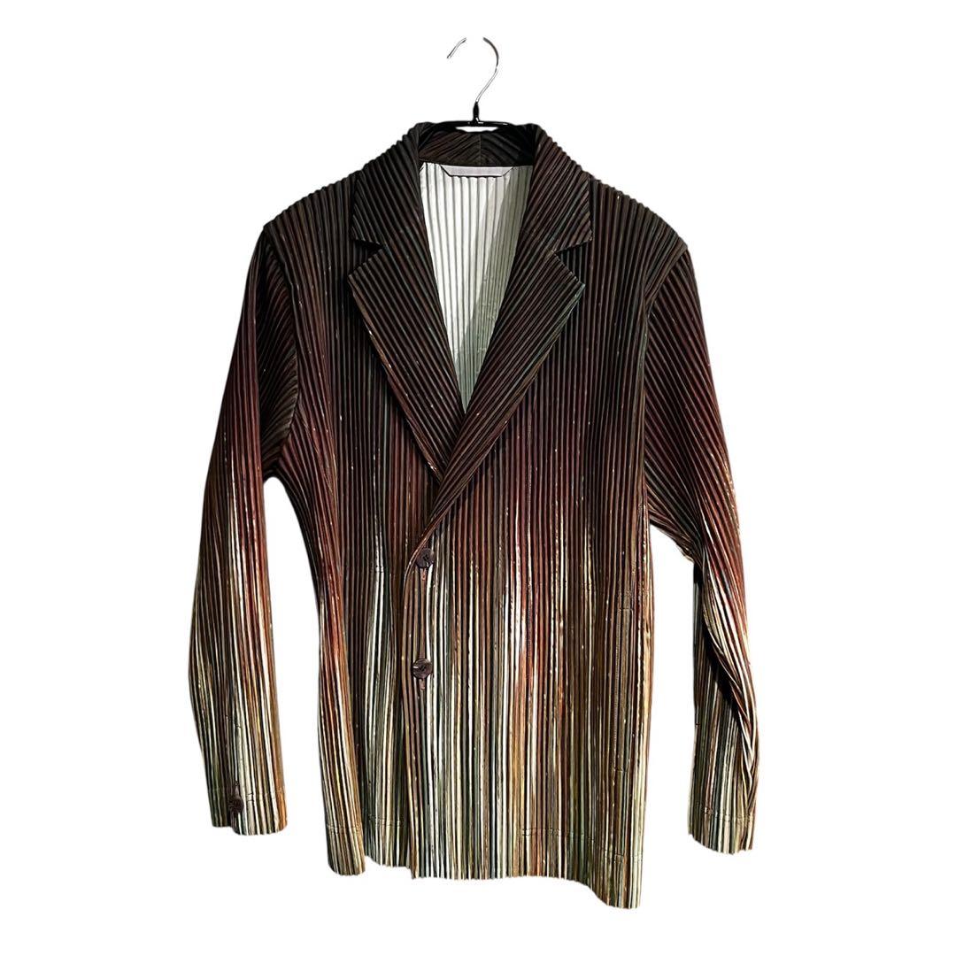 mina　PAINT BRUSH CLOSE-UP homme pliss