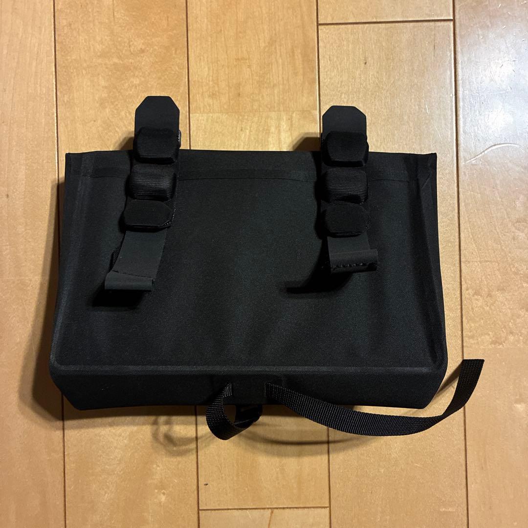 【新品未使用】 Apidura アピデュラ　レーシング・ハンドルバーバッグ（2L