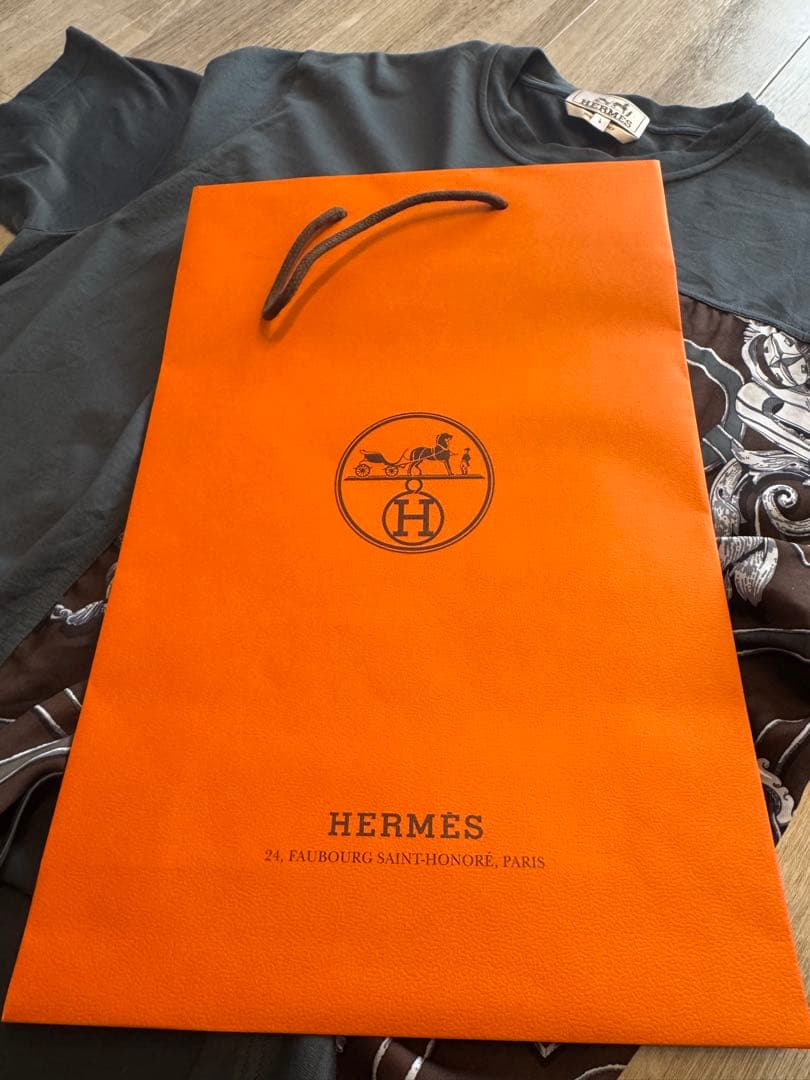 HERMES グラフィックTシャツ Lサイズ