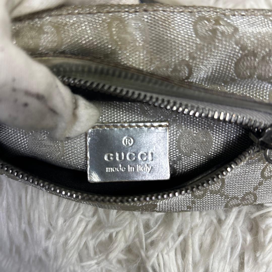 GUCCI シェリーライン　GGキャンバス ボディバッグ ウエストバッグ　銀