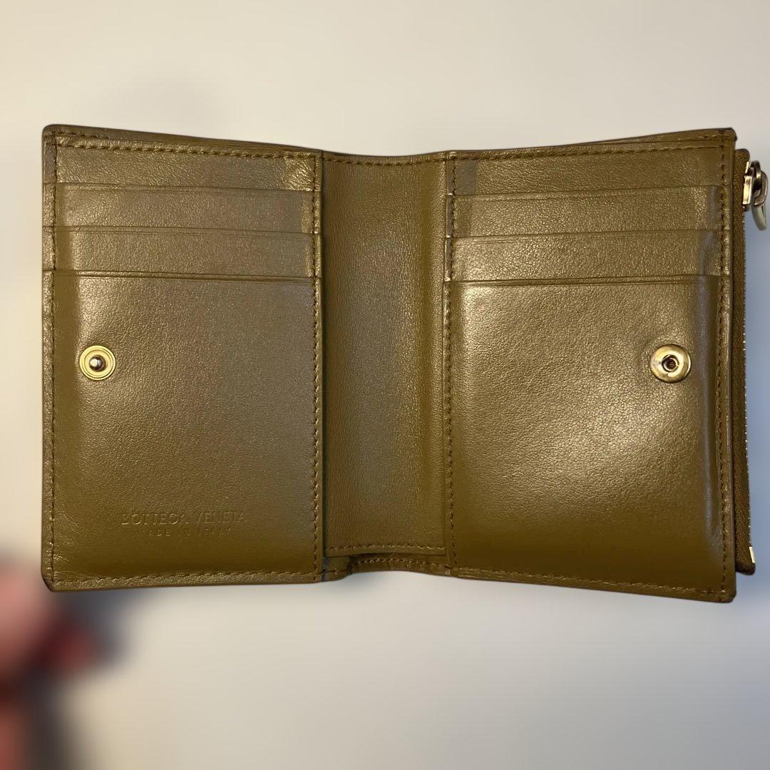 美品 ボッテガ カセット 二つ折り財布 オリーブ イントレ 箱付