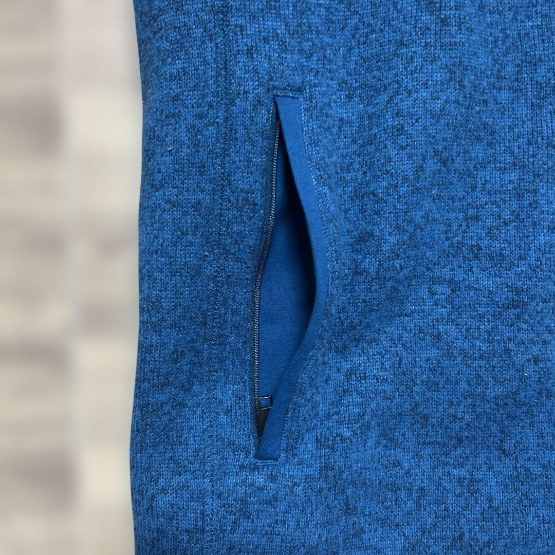 patagonia 青 ジップアップ ベスト