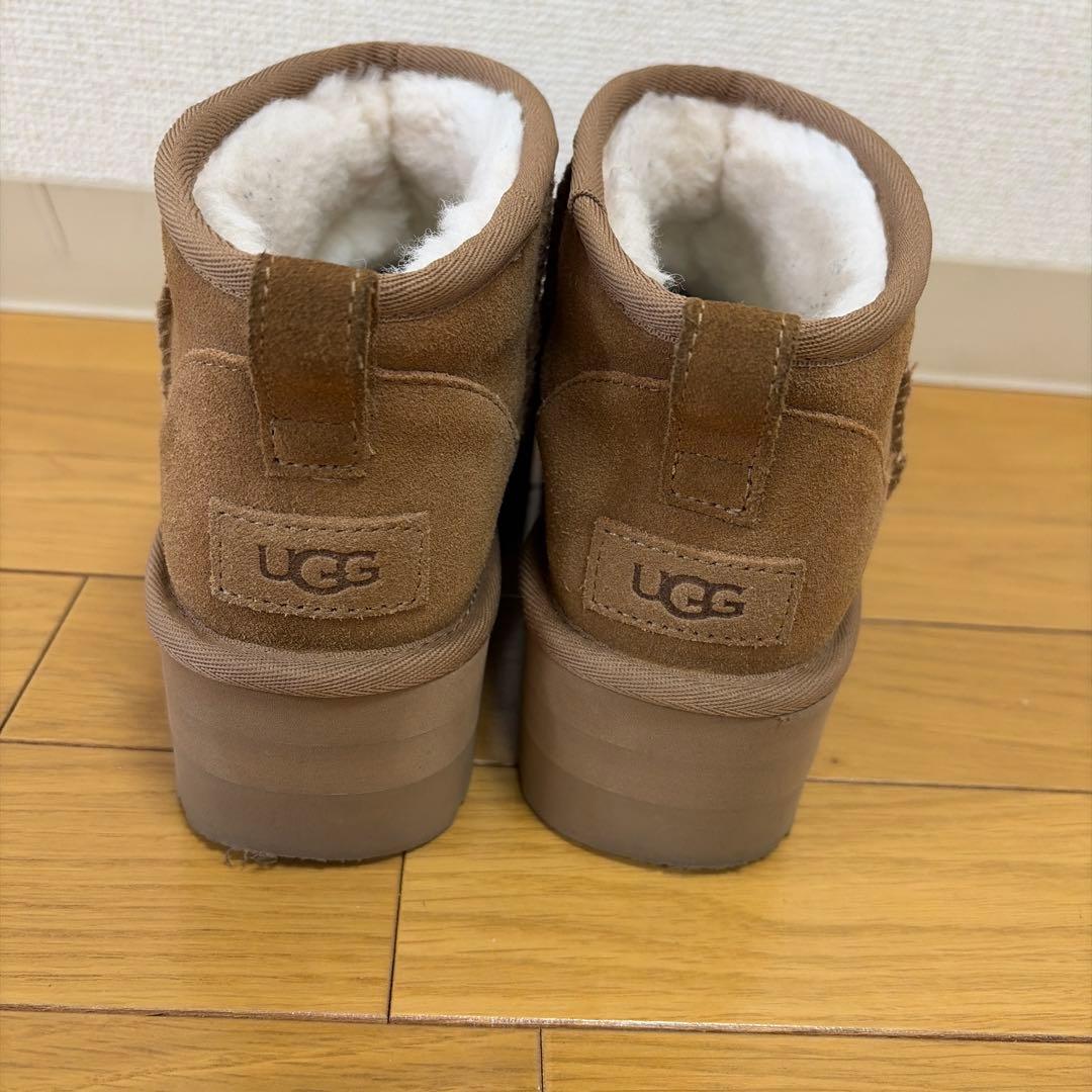 UGG クラシック ウルトラミニ プラットフォーム 23cm チェスナット　厚底