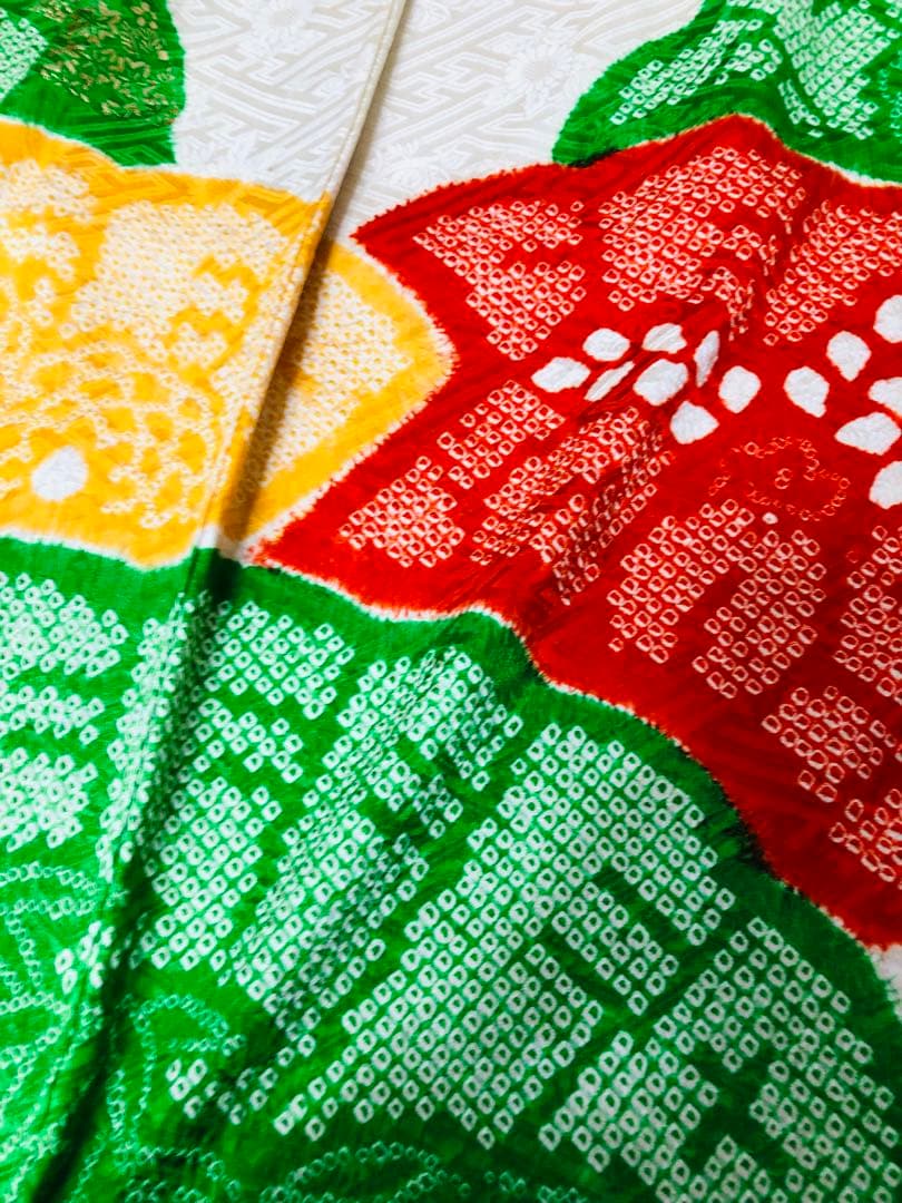 正絹振袖❤️豪華絢爛総絞り振袖⭐︎クリーム生地に花扇総絞り圧巻ご令嬢振袖逸品