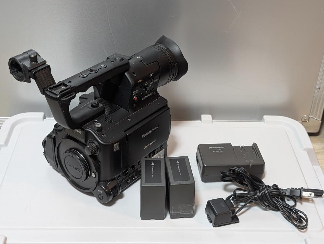Panasonic AG-AF105A 業務用ビデオカメラ本体