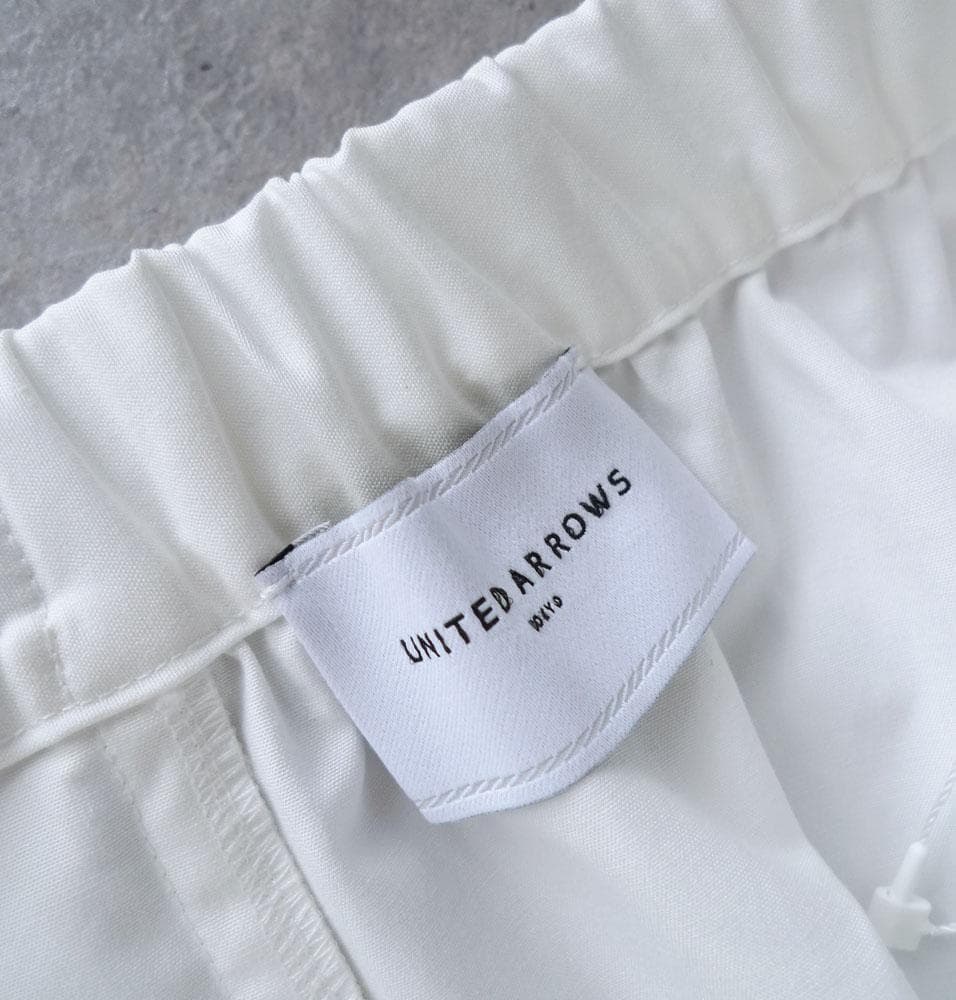 ■専用■美品 ユナイテッドアローズ 2,2万円 2024AW 白のスカート