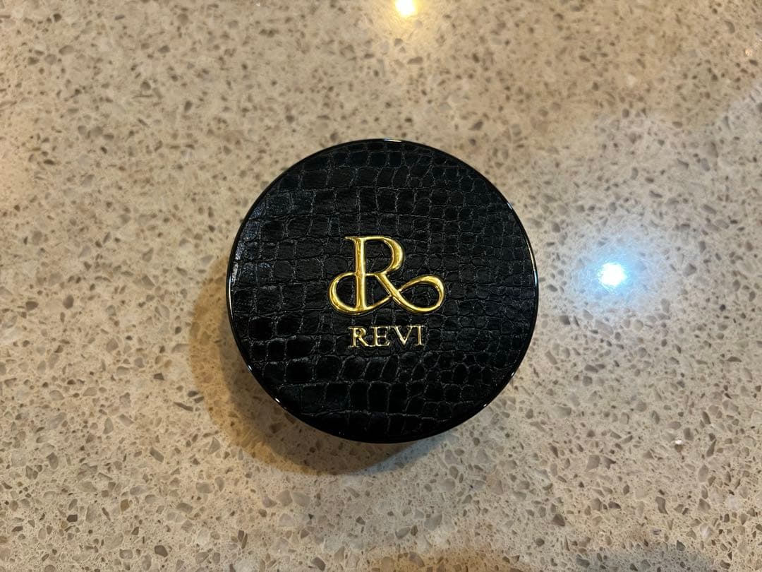 REVI クッションファンデーション 23オークル 15g