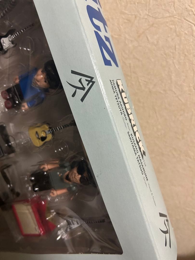 スピッツ限定品　 キューブリック　フィギュアセット　草野マサムネ