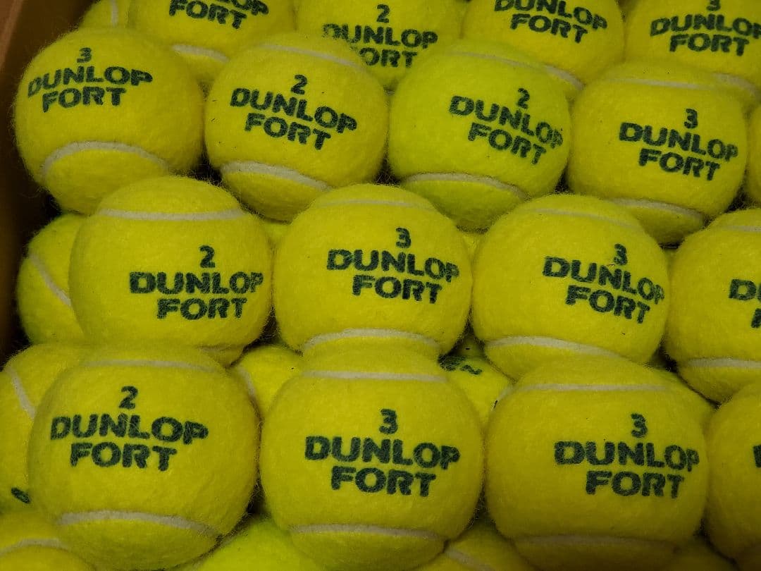 DUNLOP FORT テニスボール 115個　中古品　練習球