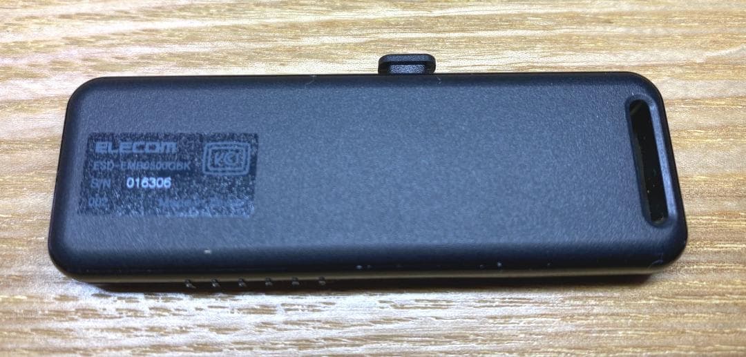 エレコム高速データ転送USB3.2(Gen2)外付けポータブルSSD 500GB