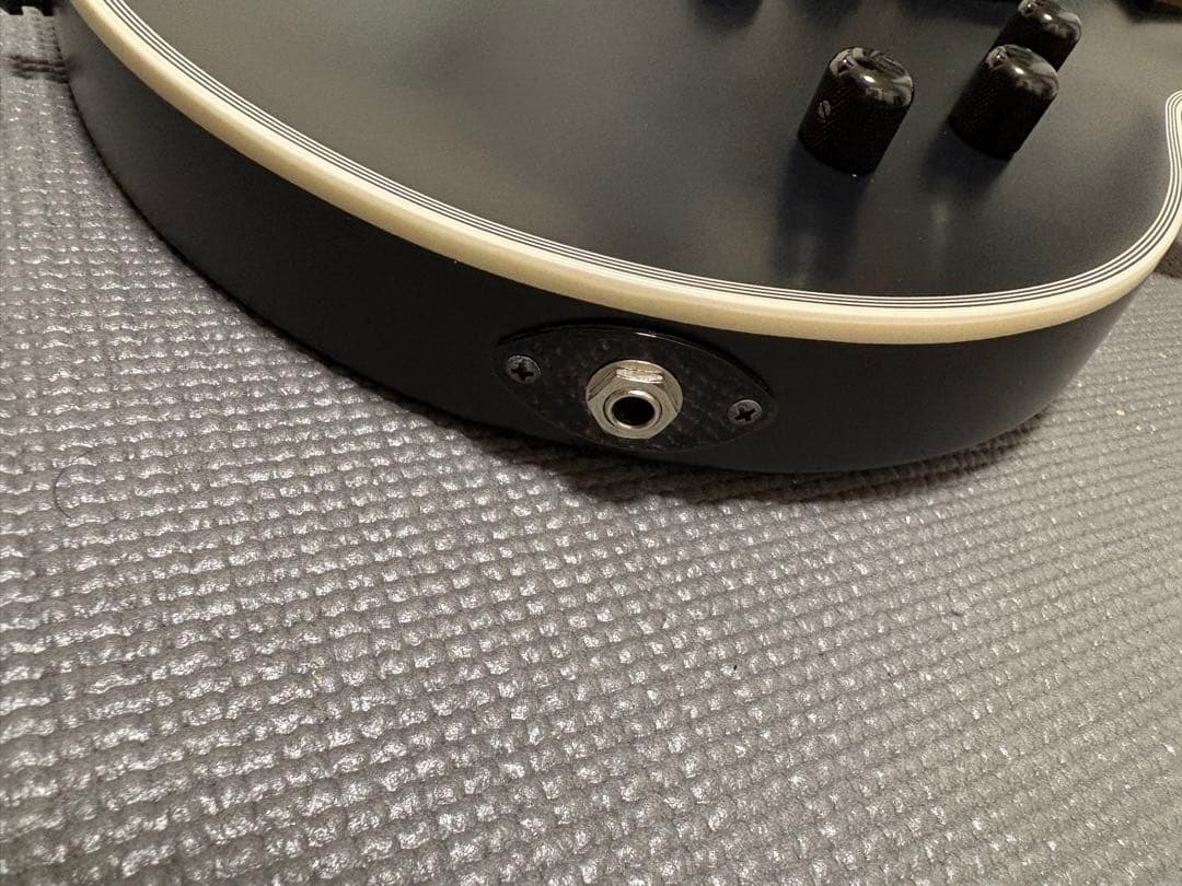ESP E-II EC-BB Black Satin EMG搭載　ギグケース付き