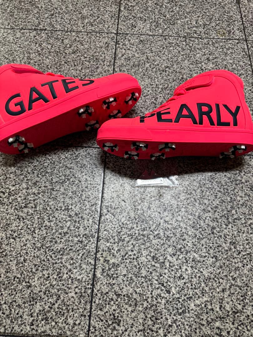 新品PEARLY GATES ピンク ハイカットシューズ 89