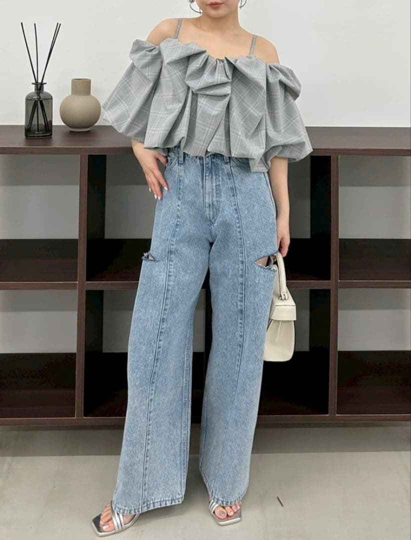 M*i様 FRAY I.D フレイ アイディーカットアウトバレルデニムパンツ