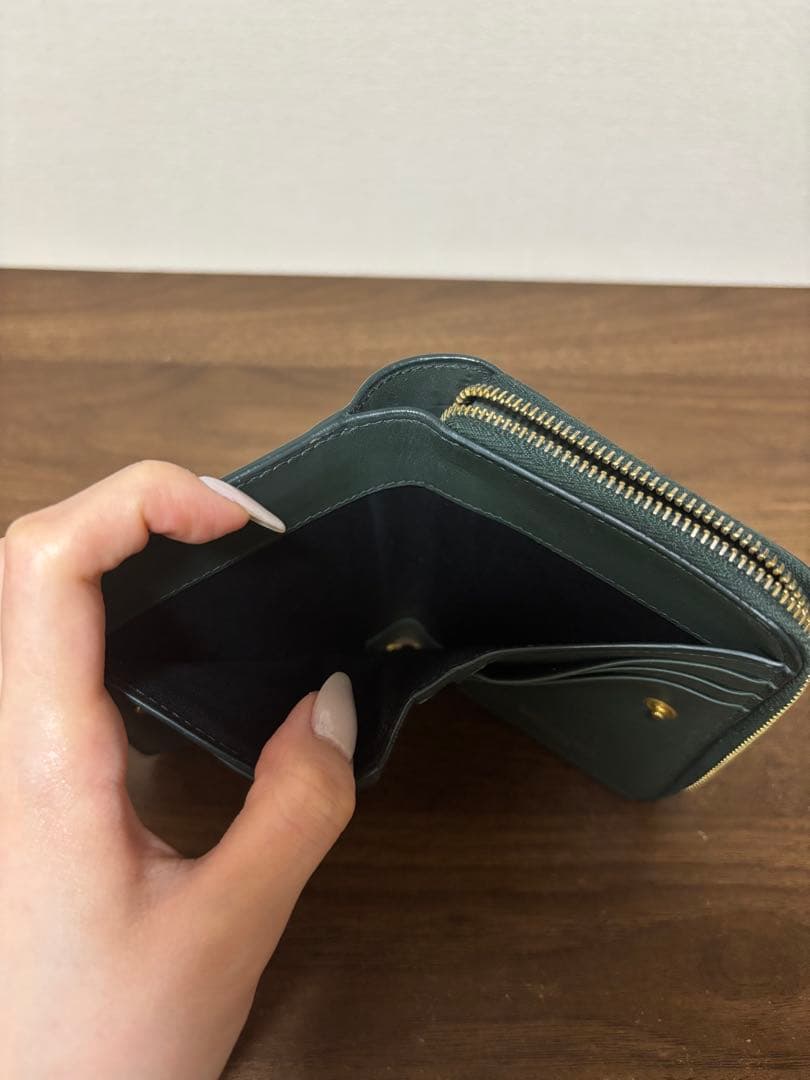 YSL グリーンレザー 二つ折り財布