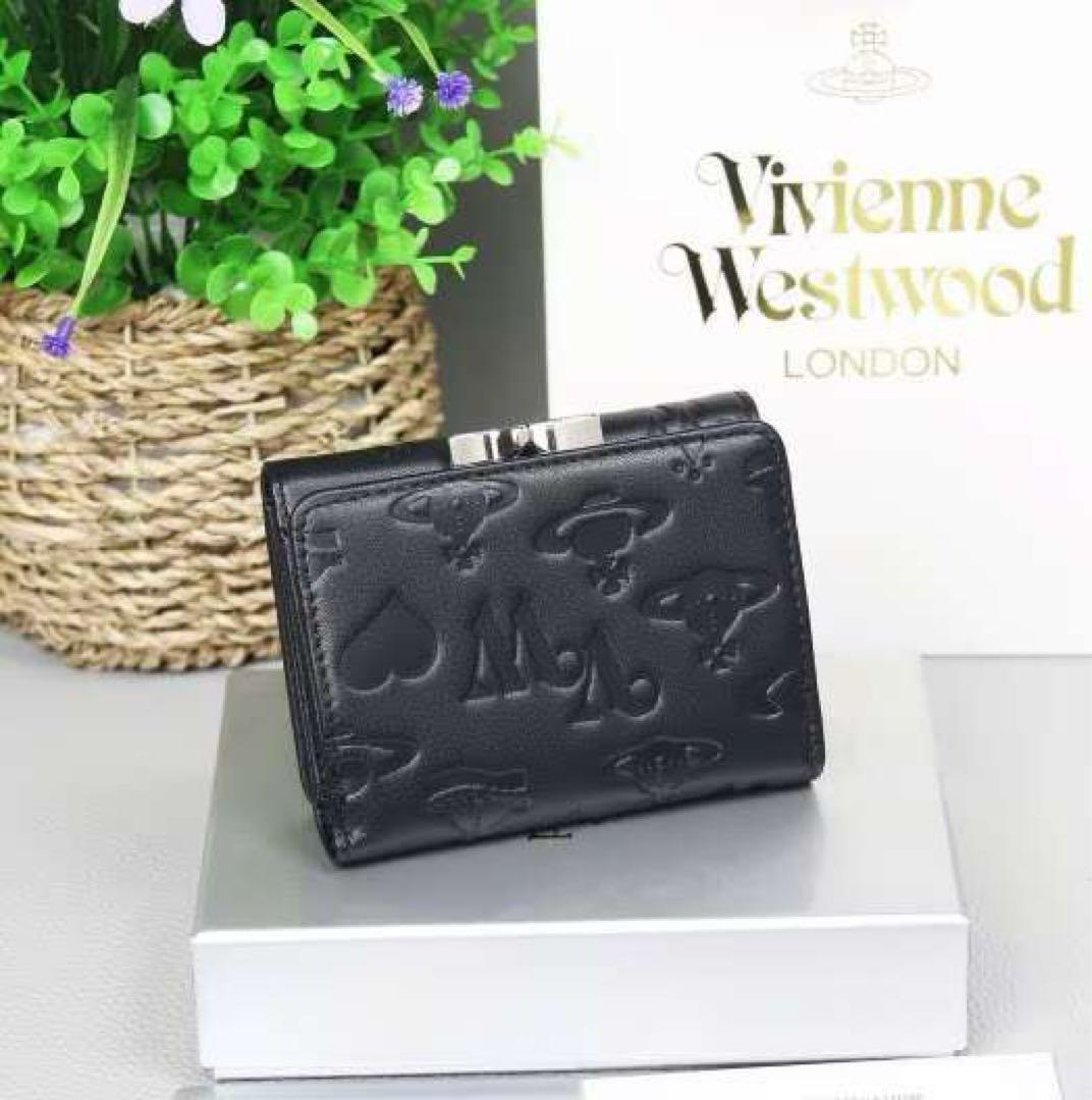 Vivienne Westwood ヴィヴィアン 三つ折り財布 レザー“
