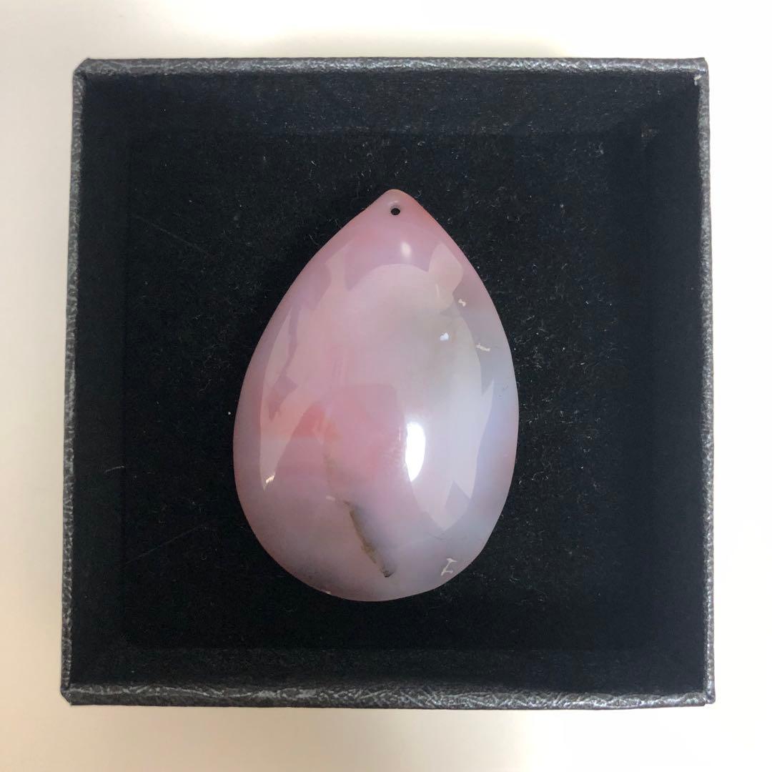 縁結び 女陰 ヌードメノウ 生命の源 女性器 趣味 天然石 瑪瑙 彫り物 B9