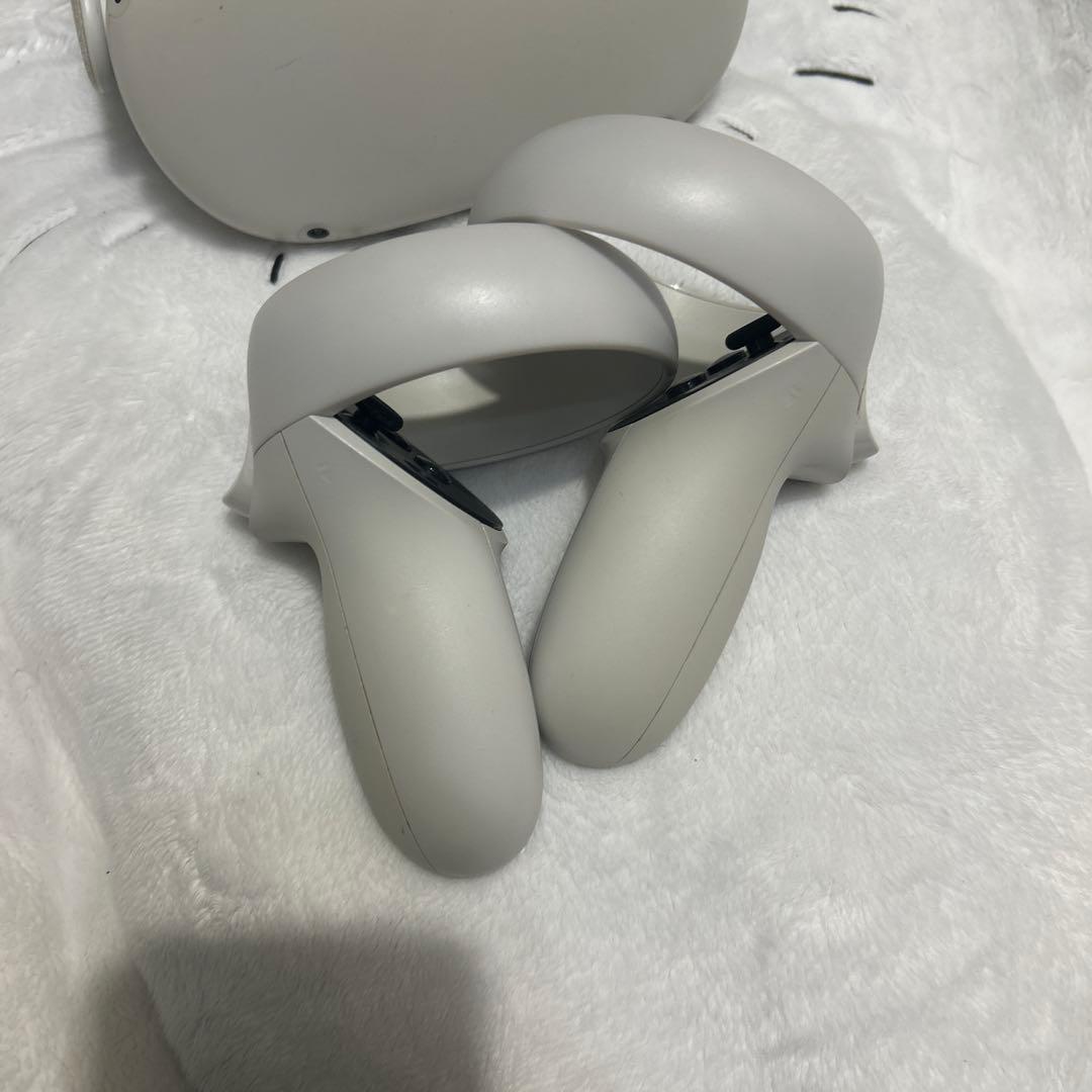メタクエスト2ヘッドセットとコントローラーセット