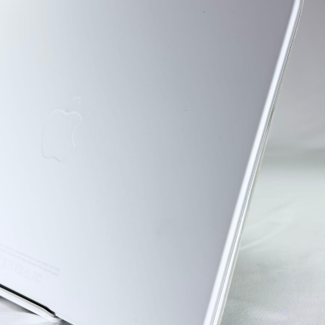 【美品】iPad 10th Gen Magic Keyboard Folio