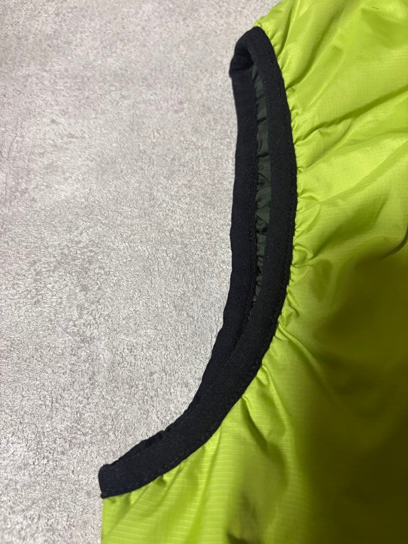 美品 patagonia パフボール ベスト アシッドグリーン
