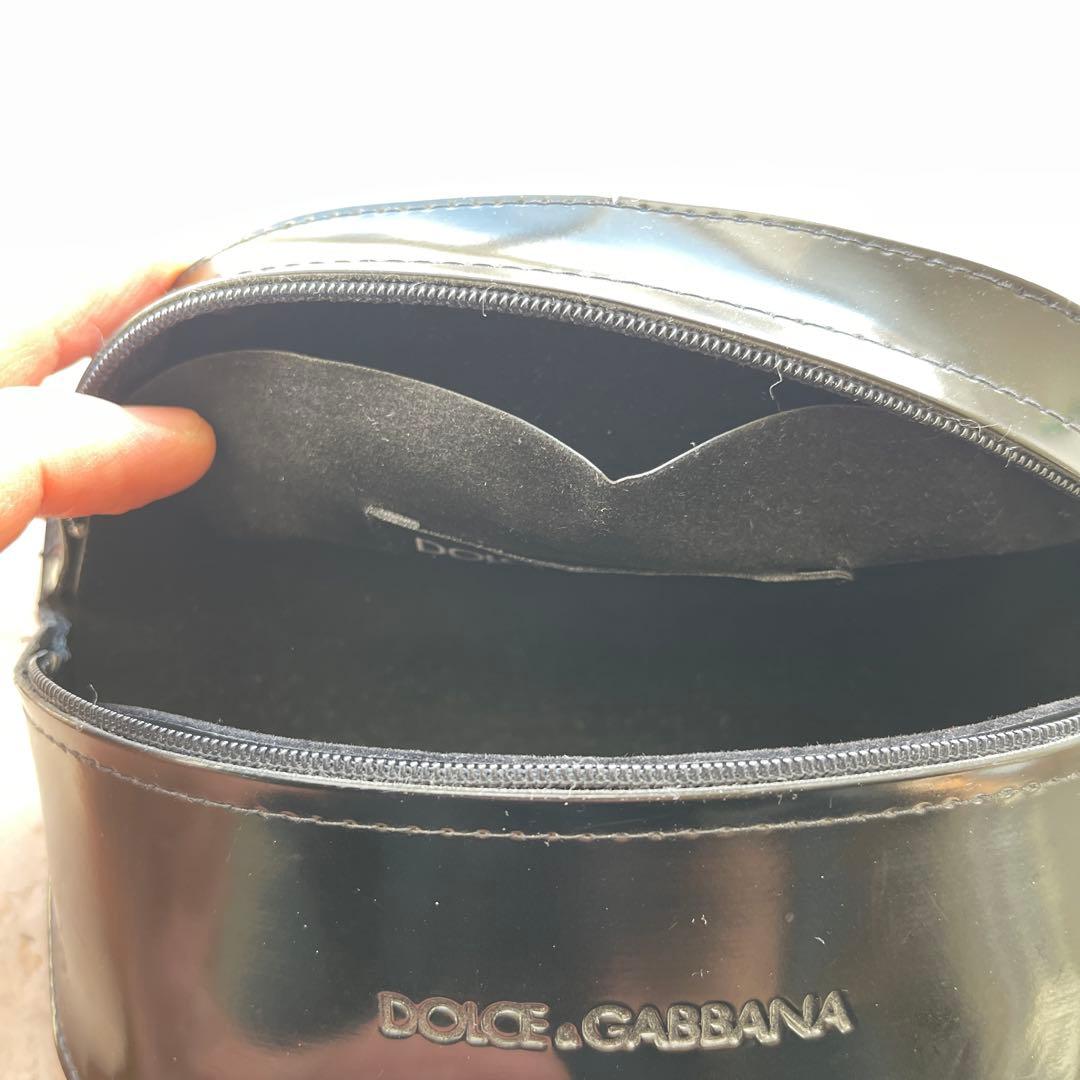 Dolce & Gabbana DG 4735 ブラックサングラス