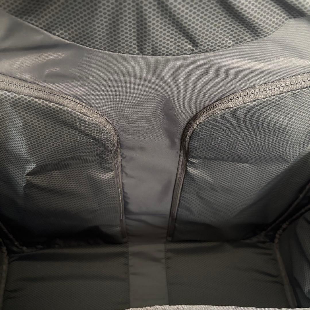 美品☆TUMI トゥミ ナイロン ボストンバッグ 2way ゴルフ 旅行 黒　赤