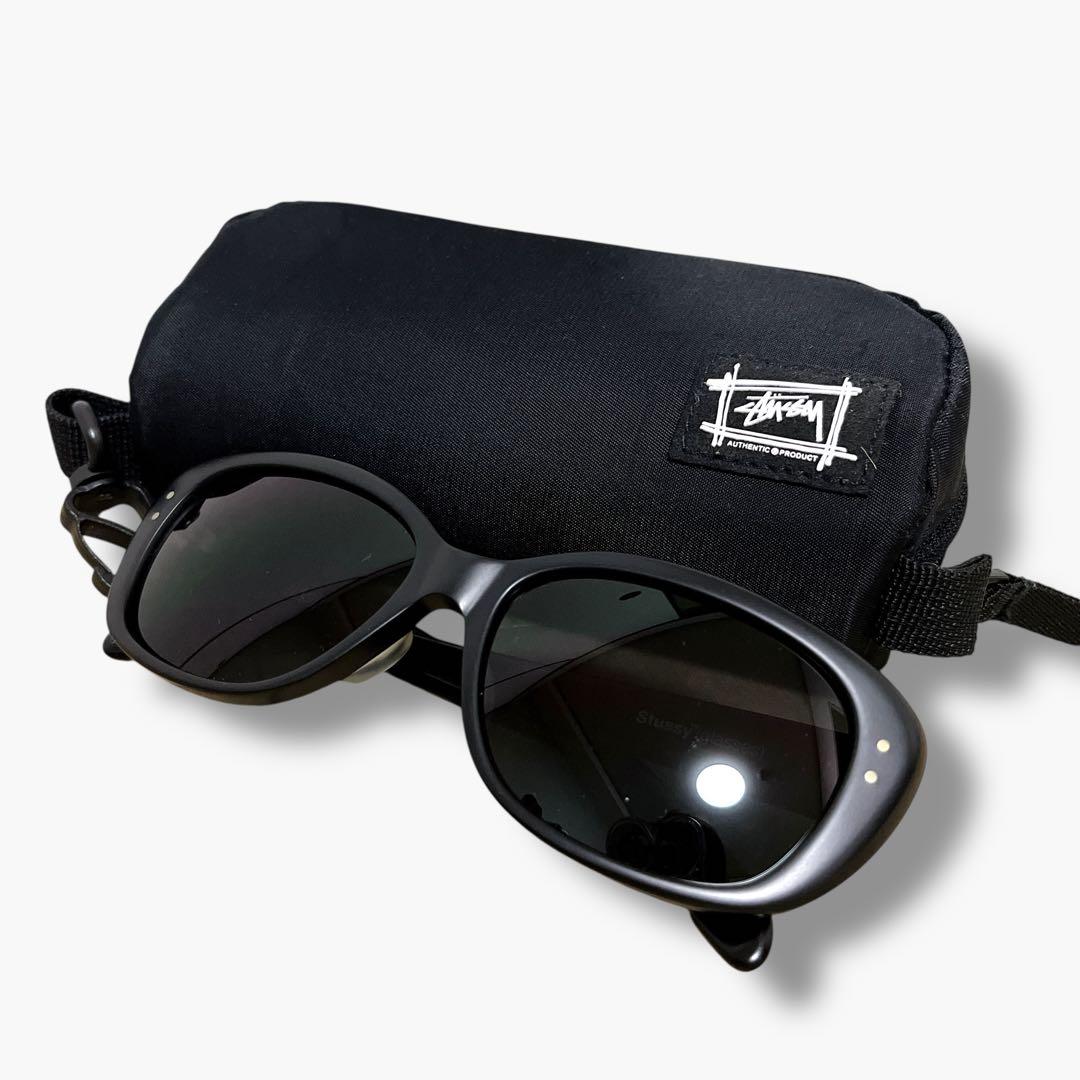 Stussy NAOMI サングラス ケース付き　黒　希少マットブラック