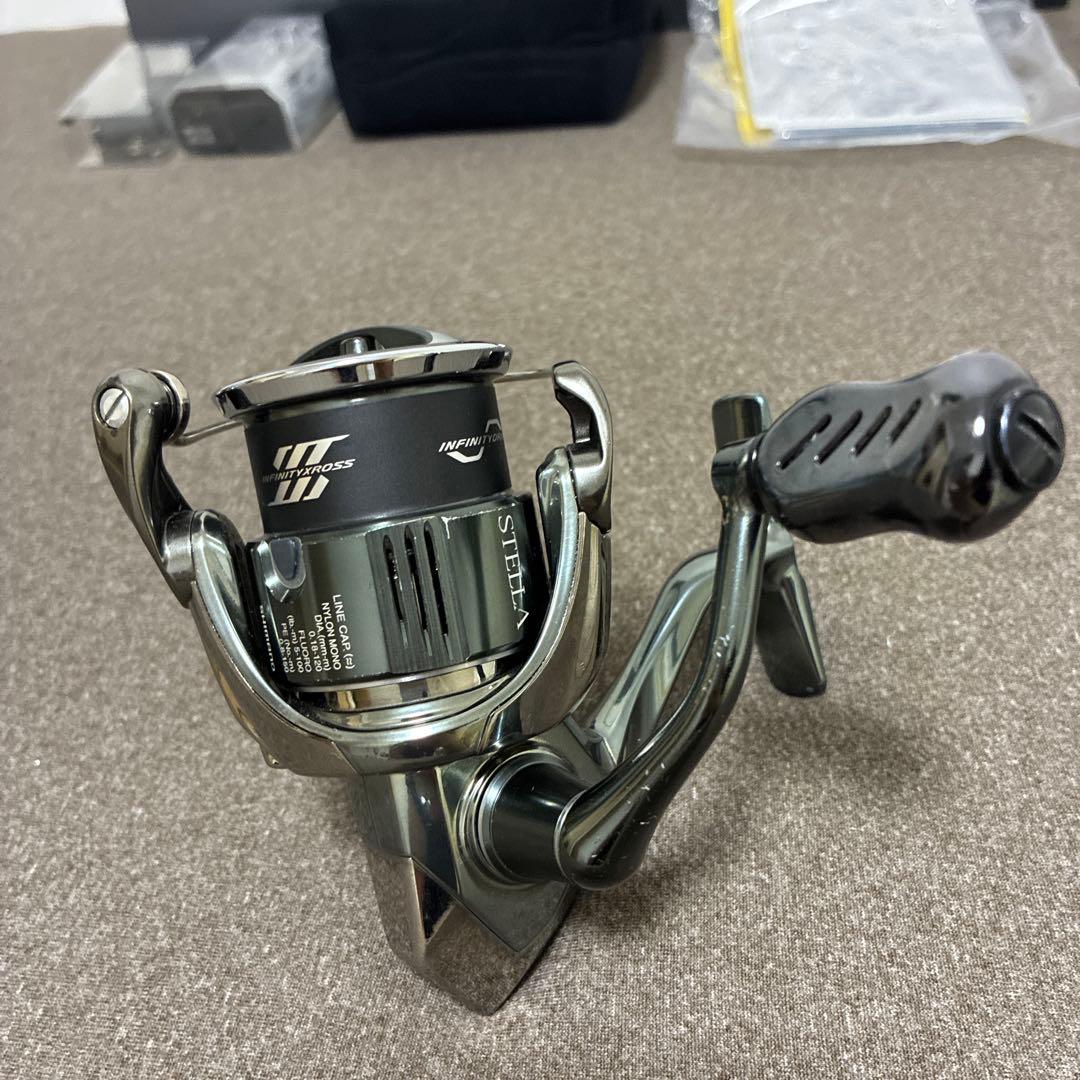 シマノ SHIMANO 22ステラ 2500S カスタム（純正パーツ付き）