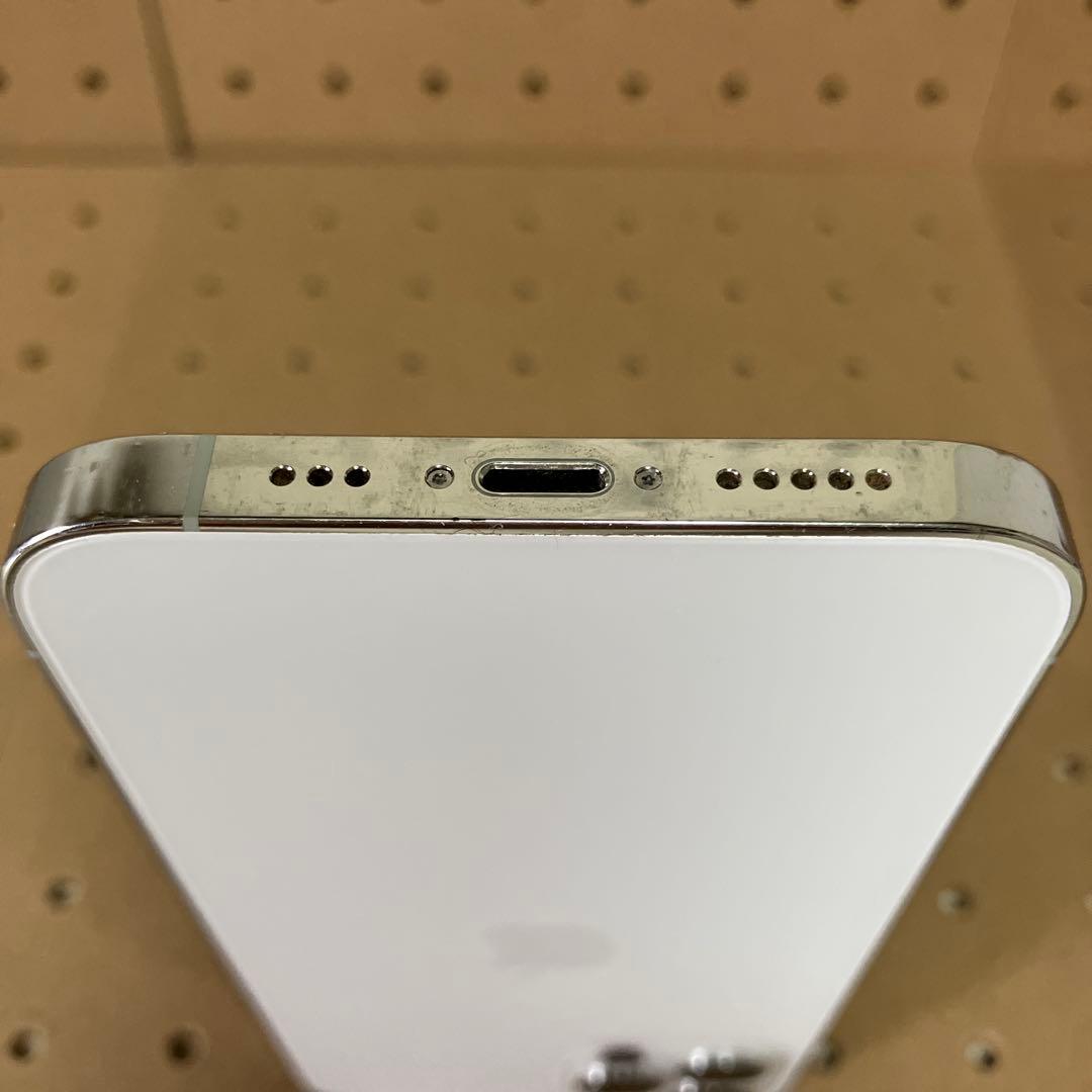 h*ô様 iPhone12Proシルバー128GB現状品、ジャンク品扱い！カメラ