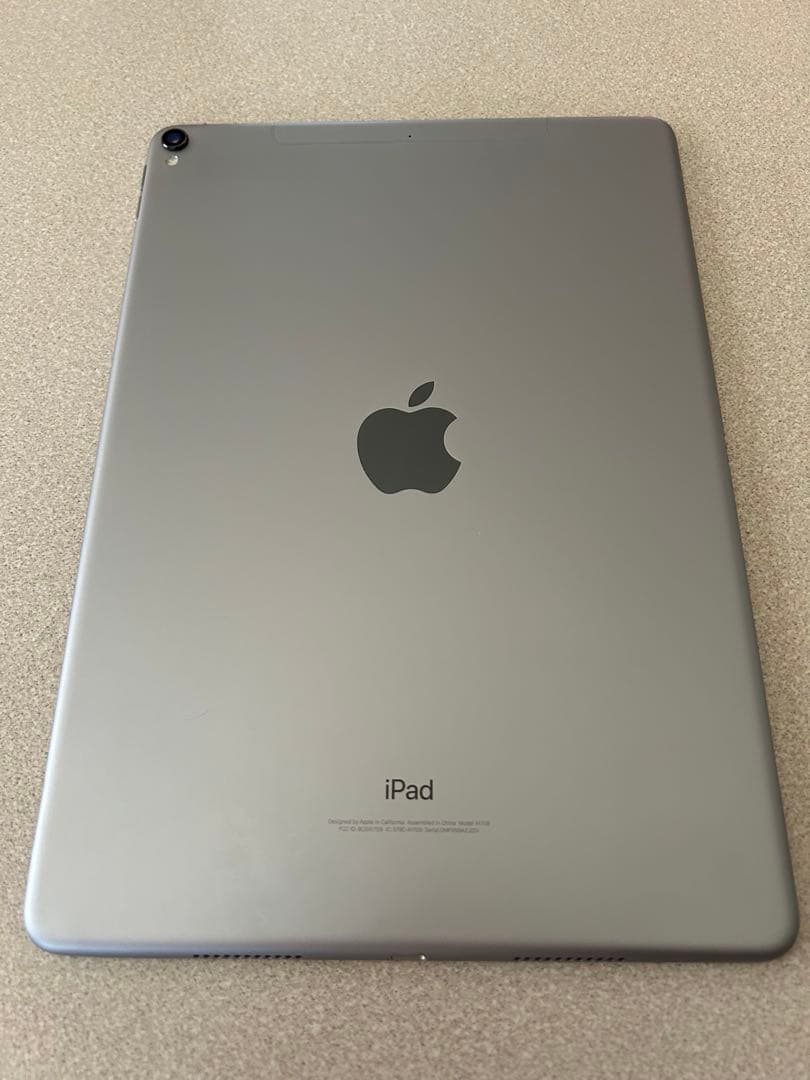 【ゆうと】【訳あり】iPad Pro 10.5インチ 64GB Wi-Fi