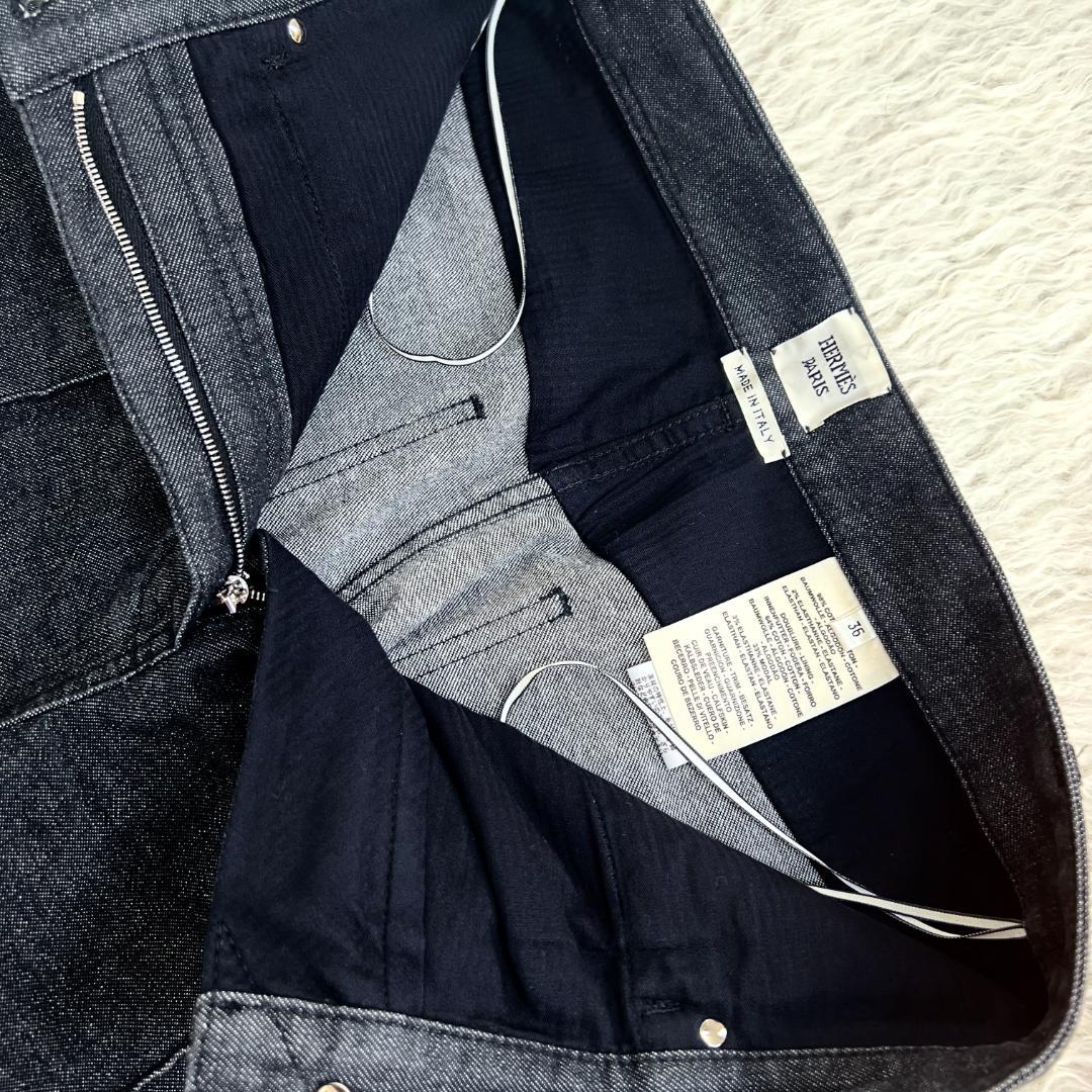 美品★HERMES★ロゴボタン★本革プレート★ワイドレッグデニム